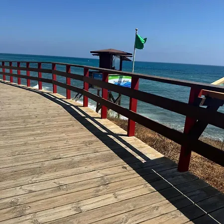 Beachfront ,the View Calahonda, Panoramic Sea Views Apartment